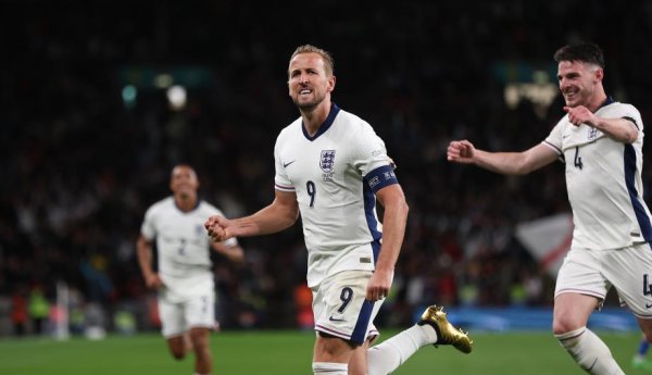 欧国联-凯恩百场里程碑梅开二度 英格兰2-0芬兰