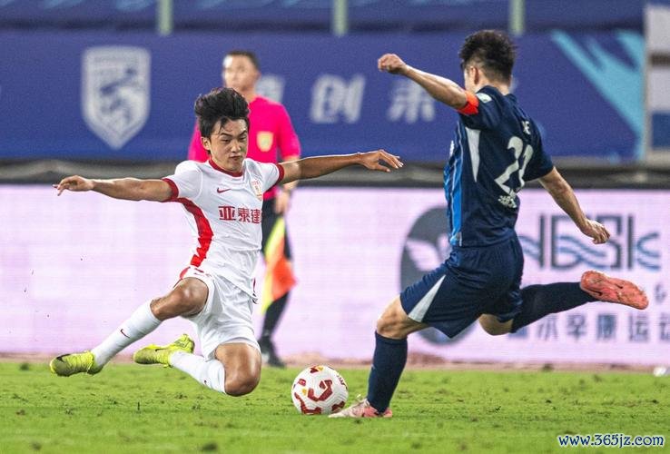 长春亚泰：新援首秀在即 “四连主”力争抢分