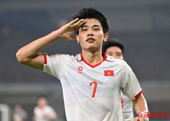 越南核心赛前挑衅：要进你们3球 U23国足队长3-0后回击：你说话啊