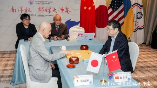万博体育下载 2025中国围棋十大事件下：柯洁浴火重生 棋运薪火相传